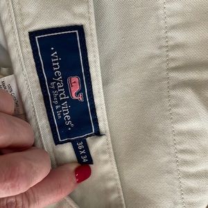 Vineyard Vines khaki pants